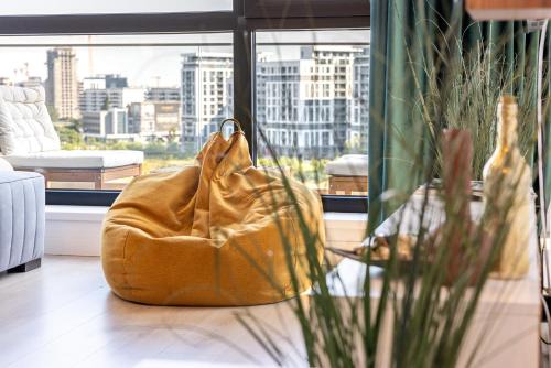 Pipera Apartment | Discover Onix View 37: Premier Parking & Family-Friendly Stay