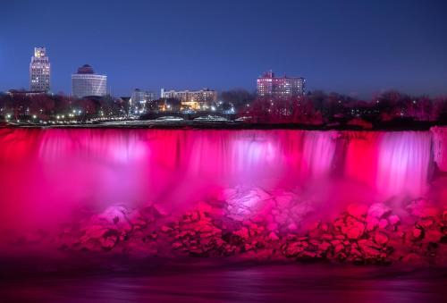 Thorold House | Convenient Stay Just 10 Minutes From Niagara Falls