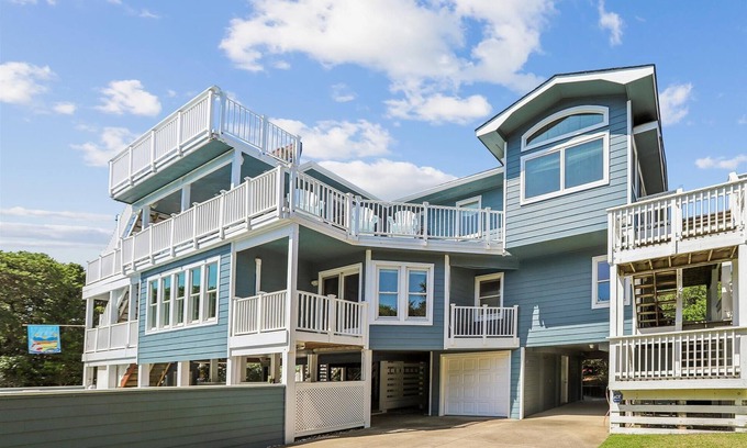 Southern Shores House | Steps to the Beach: Private Pool and Game Room Retreat