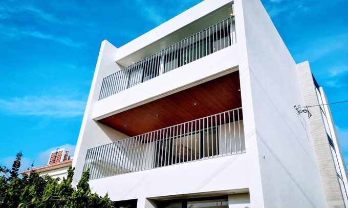 Nakadomari House | Ideal Onna Beach Square - Guest Rated 10/10 with Pool