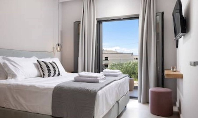 Dassia Apartment | Onore Sunset Suite & pool | Dasia