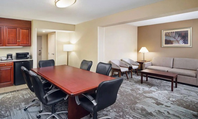 Rocky Mount House | Relaxing Getaway: Pool & Free Parking Near Rocky Mount
