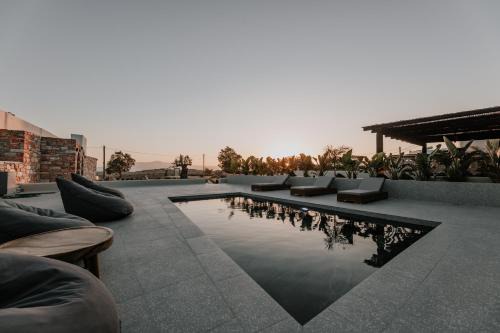 Plaka Villa | Experience ONYM Curated Villas: Oceanfront Bliss Awaiting