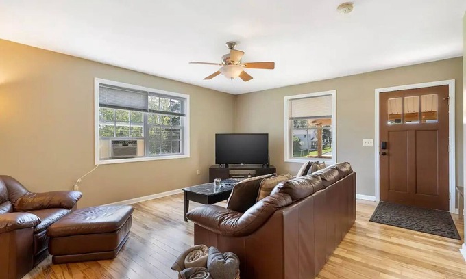 Oswego House | Modern Ocean View Retreat with Pool and Spa Amenities