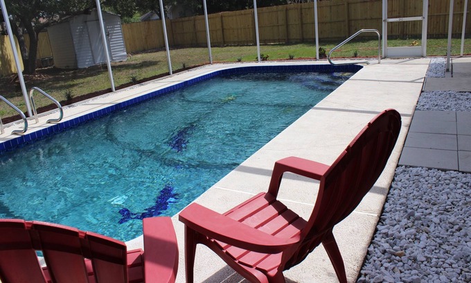 Sarasota Springs House | Poolside Retreat in Sunny Sarasota, Rated 9.8/10 by Guests