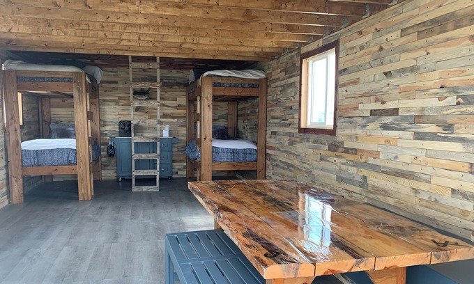 Marsland Cabin | Inviting Cabin Near Box Butte Reservoir for Family Fun