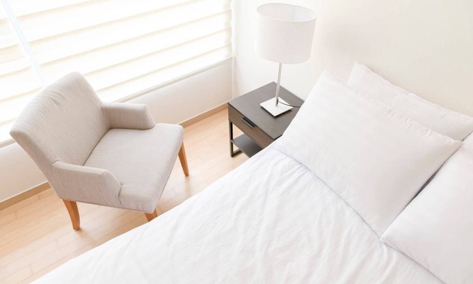 Songpa Apartment | Discover Comfort at Lotte World: 2BR, Bath Tub & Kitchen