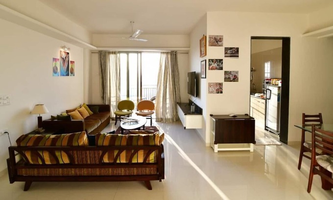Nashik Apartment | Inviting Hotel with Open Views & Kitchen Facilities