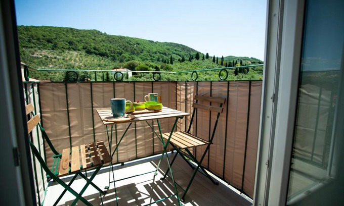 Pugliola Apartment | Seaside Retreat: Openspace Just Steps from the Beach