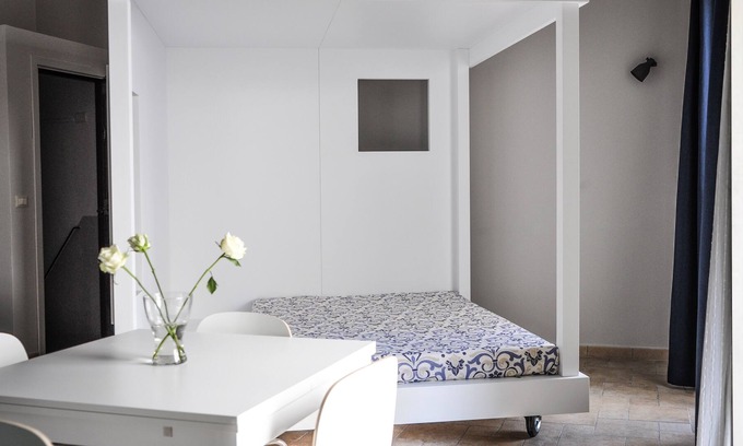 Old Town House | Cozy Studio Apartment in Catania's Historic Heart