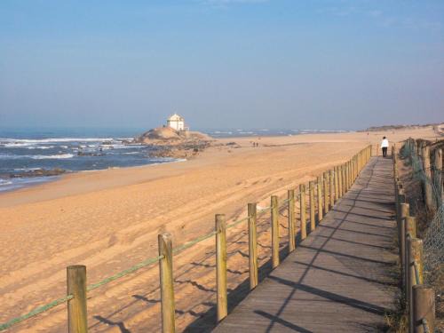 Gulpilhares House | Beautiful Oporto Beach House - Pet Friendly with Ocean Views