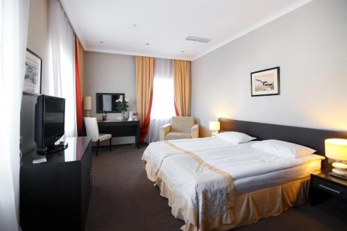 Kirovograd Hotel | Enjoy Pet-Friendly Comfort at Optima Kropyvnytskyi Hotel