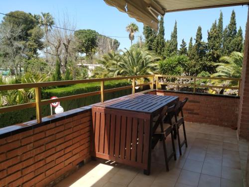 Cambrils Apartment | Oceanfront Optimist: Guest Rated 8.9 with Pool Access