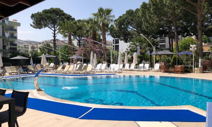 Kusadasi Apartment | Oceanfront Opus Apart Hotel: Guest Rated 9.1/10 & Pet Friendly