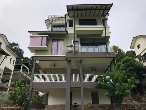Shah Alam Villa | Relaxing Getaway at Orak Villa @ Kayangan Heights
