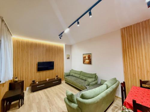Tirana Villa | Orange Tree House