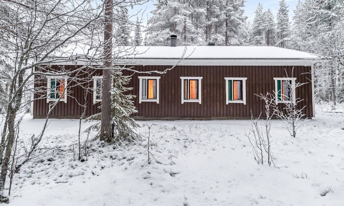 Akaslompolo House | Relax at Oravanpesä by Interhome with Lake View & Spa