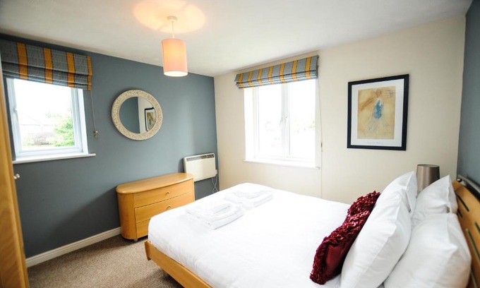 Bradley Stoke Apartment | Family-Friendly Stay at Orchard Gate Apartments in Bristol