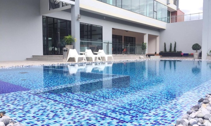 Ban Pa Yang Hotel | Orchid Riverview Hotel: Highly Rated with Family-Friendly Amenities