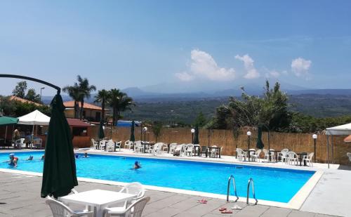 Sant'Anna House | Orchidea Apartments: Pet-Friendly Retreat with Pool Access