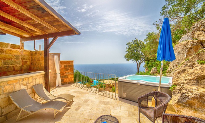 Marina di Novaglie House | Oceanfront Villa with Gorgeous Sea Views in Salento
