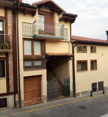Rascafria Apartment | ORDINO Y ARCALIS 2ª PLANTA dos en uno