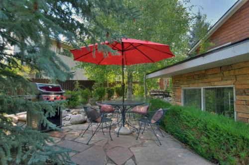 Durango House | Delightful OReilly Garden House - Family-Friendly Retreat
