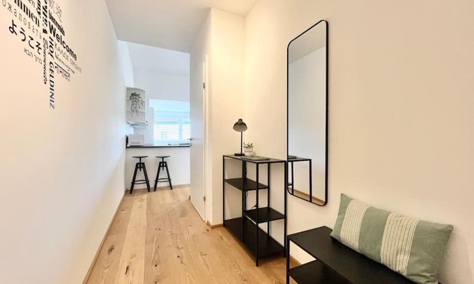 Leopoldstadt Apartment | Stylish OrestaLiving Penthouse in 1020 - Rated 9.2/10