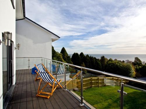 Teignmouth House | Orestone View: Pet-Friendly Getaway with Top Reviews