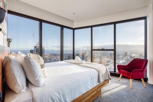 Southbank Apartment | Oriana - Refined Skyline Retreat by Yarra River