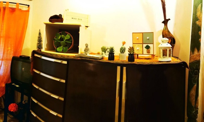 Raiano Bed & Breakfast | Cozy Oriental Room with 2 Double Beds & Private Bathroom