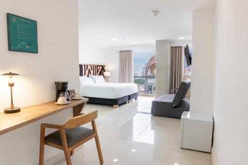 Laureles - Estadio Hotel | Discover Origen Local Suites: Guest Rated 9/10 & Family-Friendly