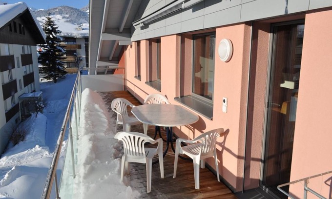 Acletta Apartment | Cozy Holiday Apartment in Disentis / Mustér for Families