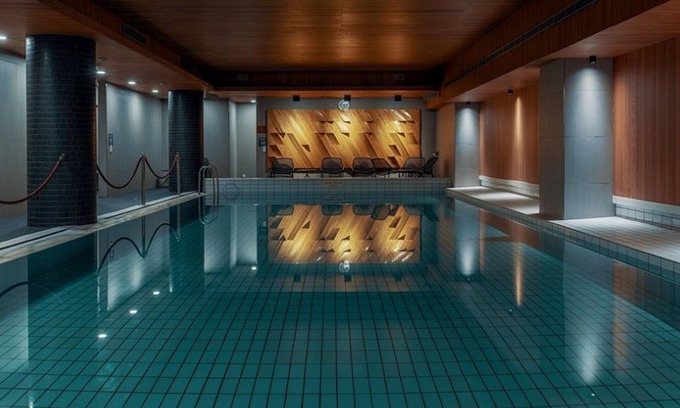 Etu-Toolo Hotel | Elegant Stay at Original Sokos Hotel Presidentti with Spa & Pool