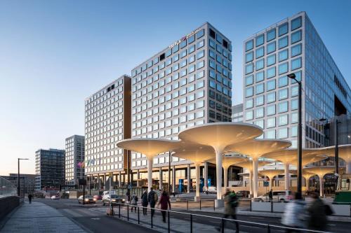 Pasila Hotel | Discover Original Sokos Hotel Tripla: Pet-Friendly Retreat