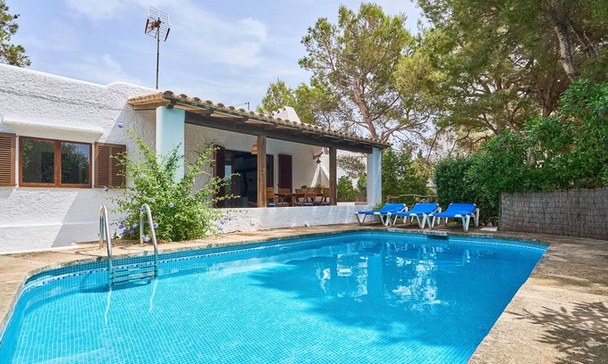 Portopetro House | Charming Majorcan House with Pool and Ocean View in Ibiza