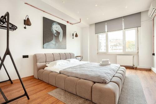 Fatih Apartment | Family-Friendly 3BR/2BA at Origine Rentals, Lalely/Aksaray