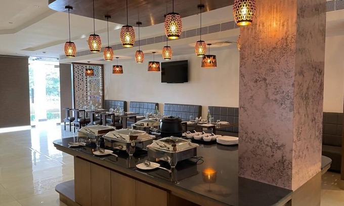 Suluru Hotel | Orion Tree Hotel Sullurupeta