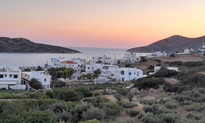 Lipsoi Apartment | Family-Friendly Retreat at Orizodas - Rated 9.1/10