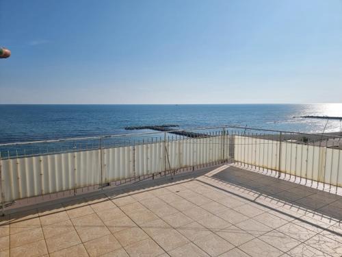 Quartiere XXXIII Lido di Ostia Ponente Apartment | Oceanfront Comfort at Orizzonte Ostia for Family Getaways