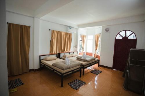 Thakhek Hostel | Orlardee Hostel