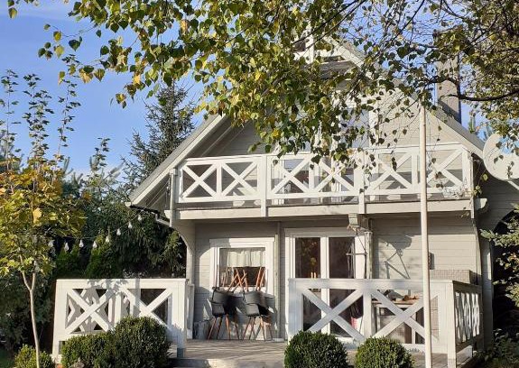 gmina Topolka House | Orle Gniazdo: Pet-Friendly Retreat with Perfect 10 Rating