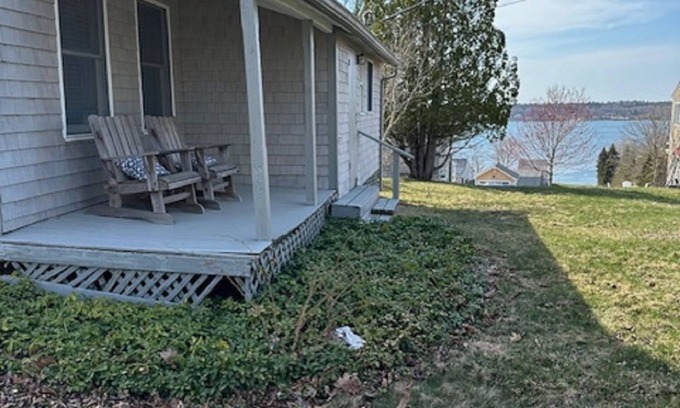 Orrs Island House | Orr's Island Ocean Views with Pool and Breakfast Included