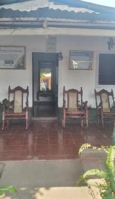 Altagracia House | Budget-Friendly Ortiz Hospedaje Ometepe: Family & Pet Friendly