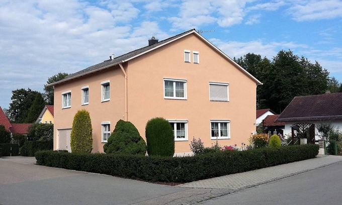 Bad Fuessing Apartment | Cozy Apartment with Breakfast & 10/10 Guest Rating