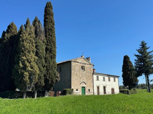 Corbara Apartment | Idyllic Orvieto Country House with Pool and Ocean Views