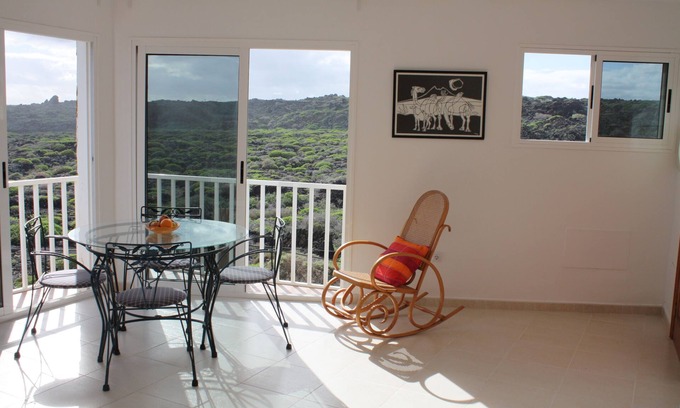 Orzola Apartment | Orzola: Tranquil Retreat with Spa and Family-Friendly Amenities