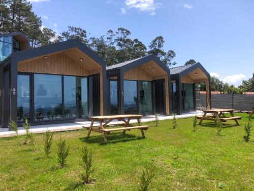 Boiro Apartment | OS BALCONS RÍA DE AROUSA II: Family-Friendly Getaway