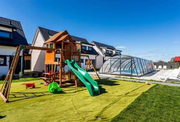 Jantar House | Discover OSADA JANTAr: Oceanfront Retreat with Pool