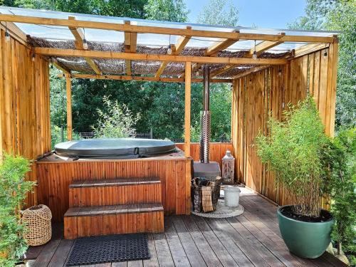 Sciegny Ski Chalet | Discover Osada Malawka pod Śnieżką: Guest Rated 9.7/10